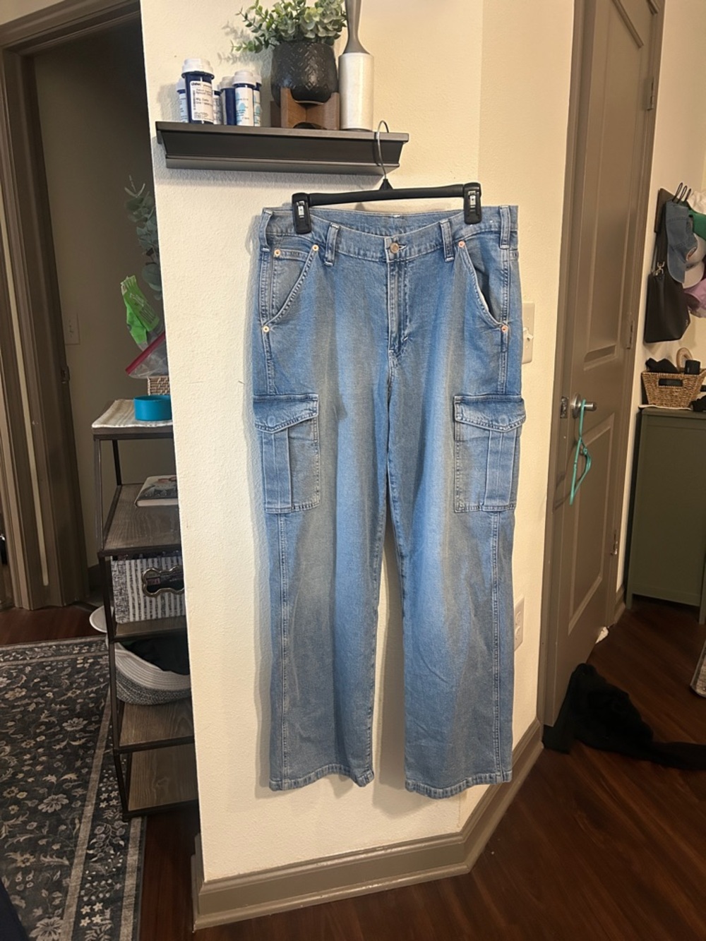 Gap Mid Rise '90s Loose Cargo Jeans - Picture 4 of 8